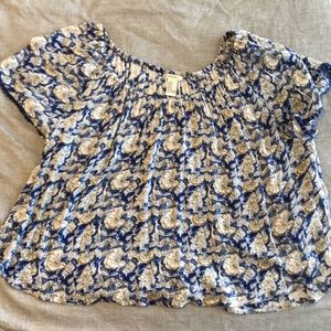 Floral crop/ off the shoulder top